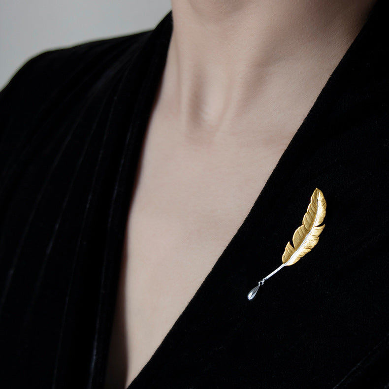 Brooch