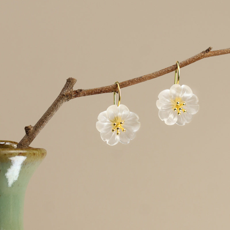 Flower in the Rain Drop Earring