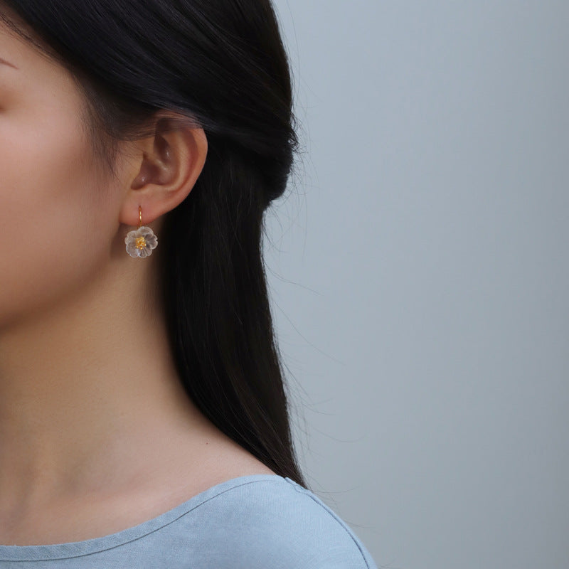 Flower in the Rain Drop Earring