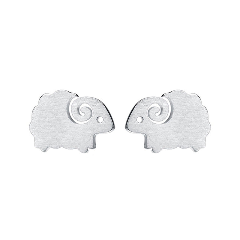Luxyin 925 Sterling Silver Sheep Stud Earrings