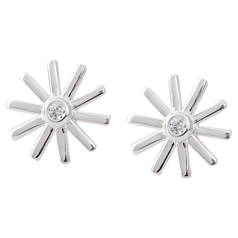 Luxyin Sparkling Sun Stud Earrings - 925 Silver