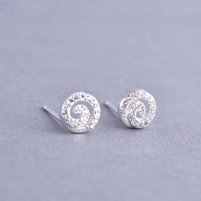 Luxyin 925 Sterling Silver Sparkling Circle Stud Earrings