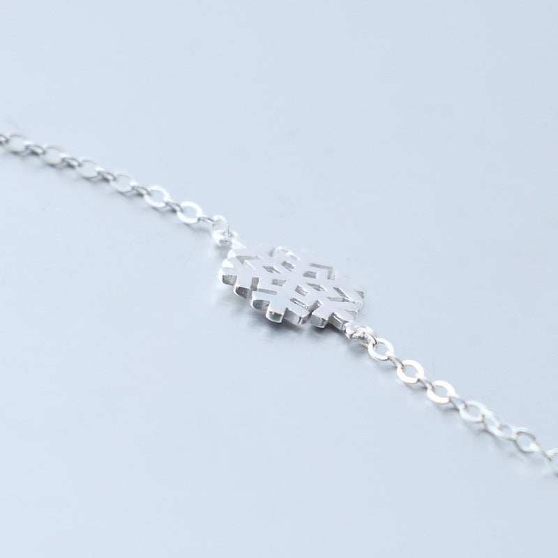 Luxyin S925 Silver Dainty Snowflake Bracelet