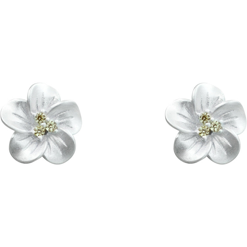 Luxyin S925 Sterling Silver Sparkling Flower Stud Earrings