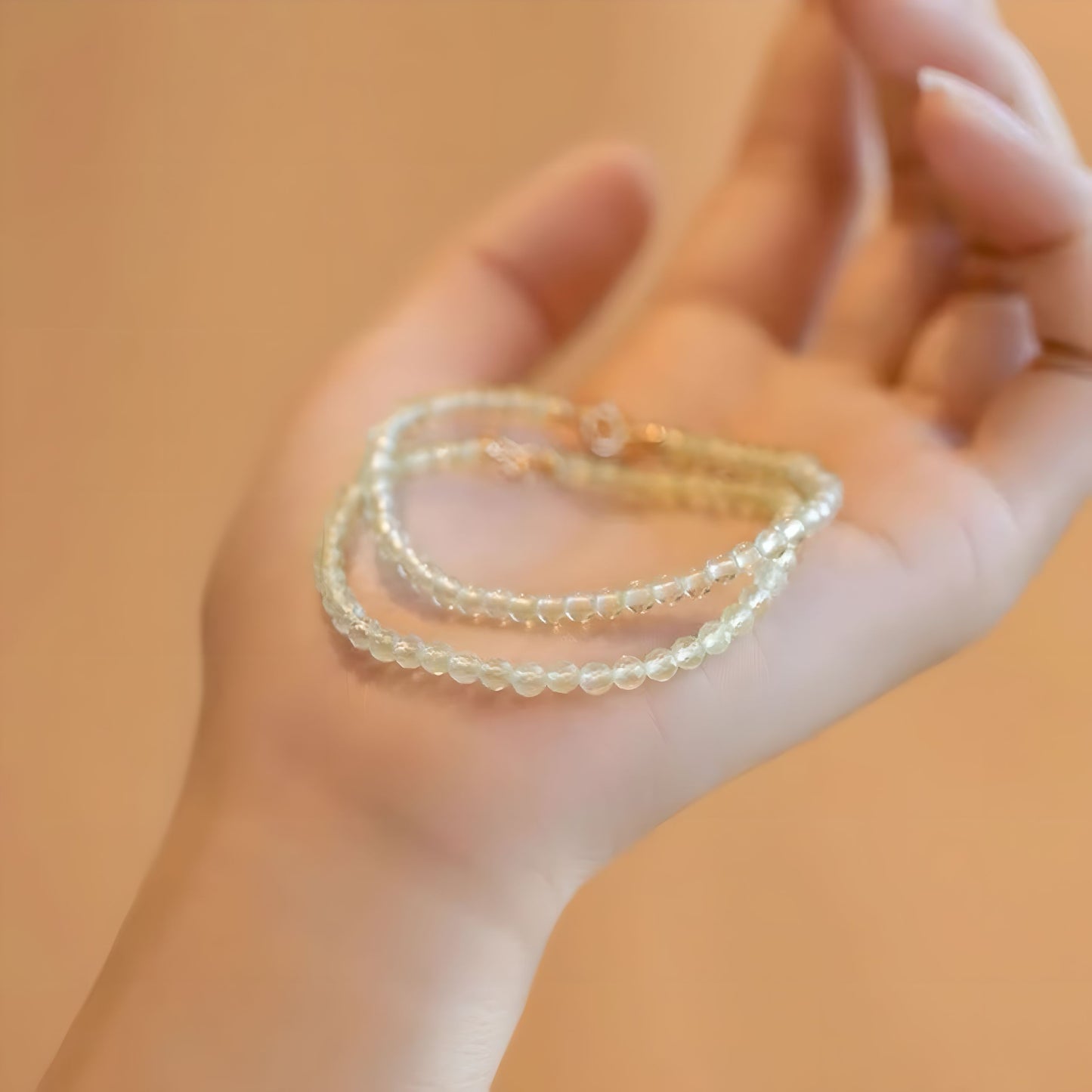 Luxyin Daisy Prehnite Crystal Bead Bracelet