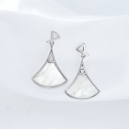 Luxyin S925 Silver Fan-Shaped Mother of Pearl Stud Earrings