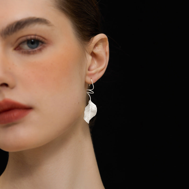 Luxyin Enchanted Leaf Drop Earrings: Whispers of the Forest