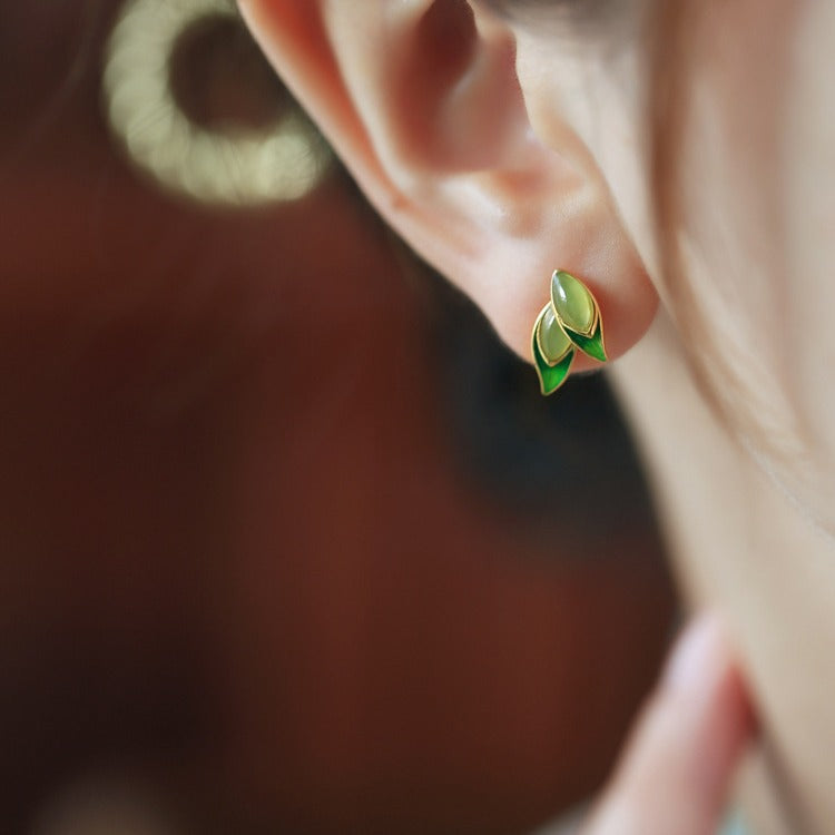 Luxyin Jade Bamboo Stud Earrings