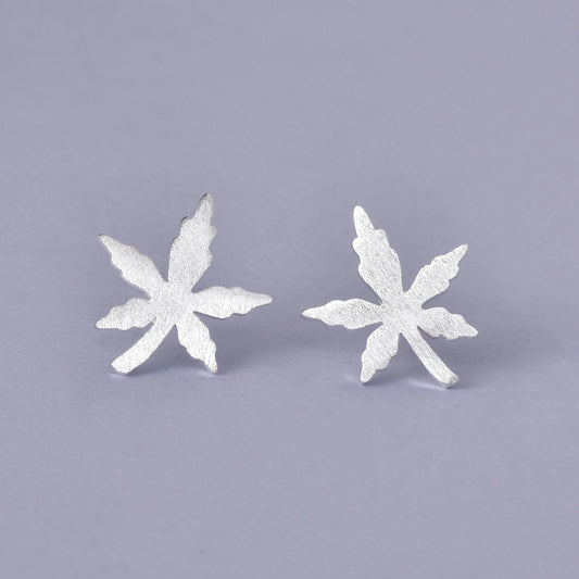 Luxyin 925 Sterling Silver Maple Leaf Stud Earrings