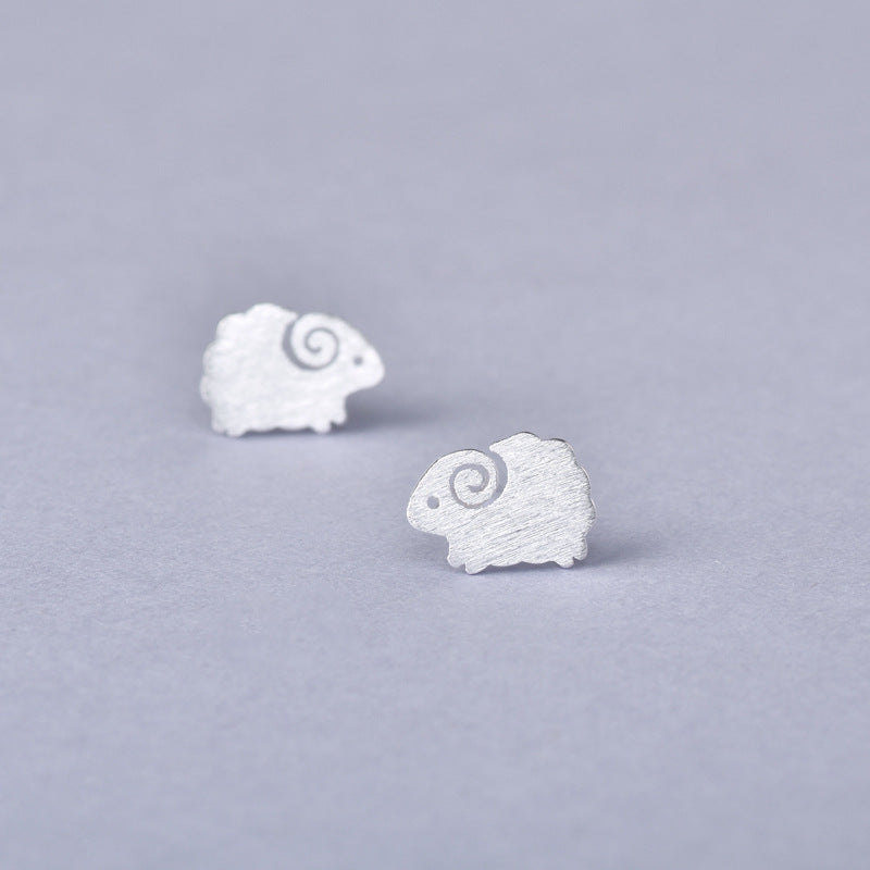 Luxyin 925 Sterling Silver Sheep Stud Earrings