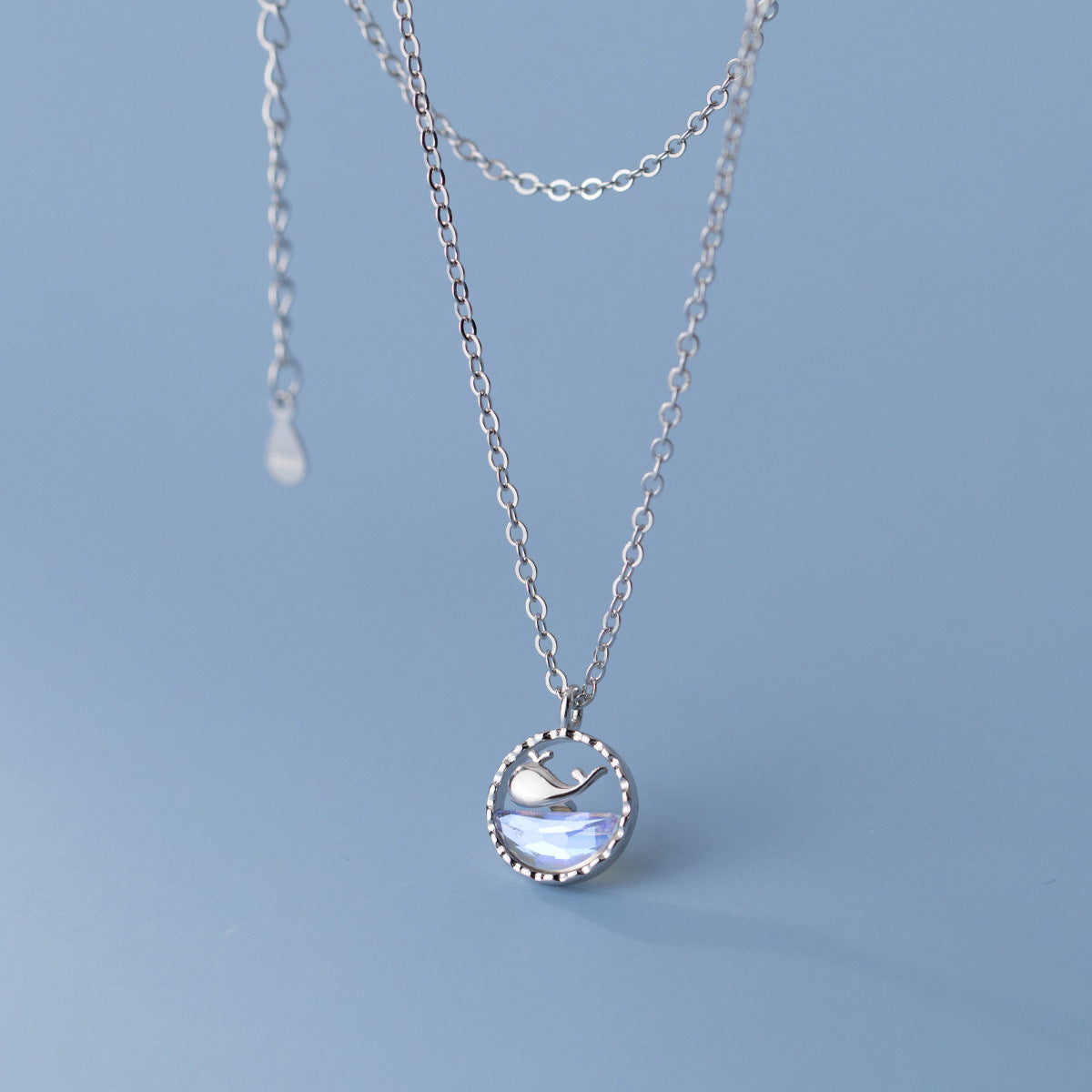 Luxyin S925 Sterling Silver Sparkling Whale Necklace