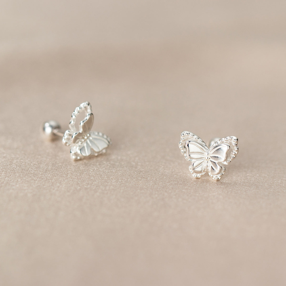 Luxyin Flutter Sparkle: 925 Silver Butterfly Stud Earrings