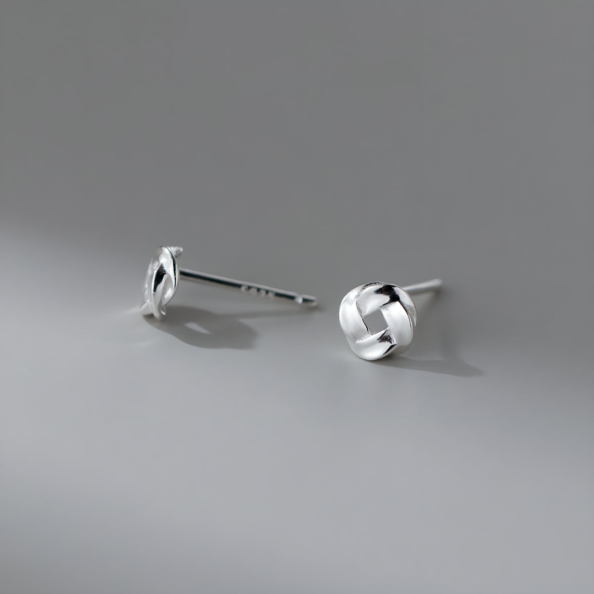 S925 Sterling Silver Geometric Square Wire Wrapped Stud Earrings