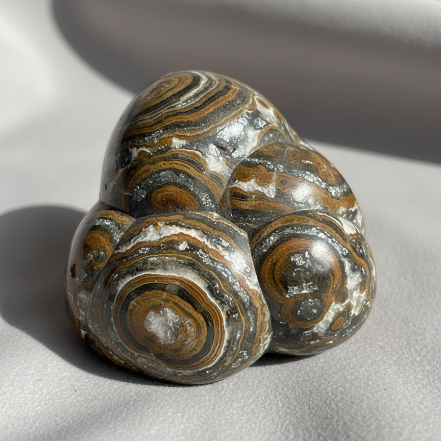 Schalenblende crystal close-up