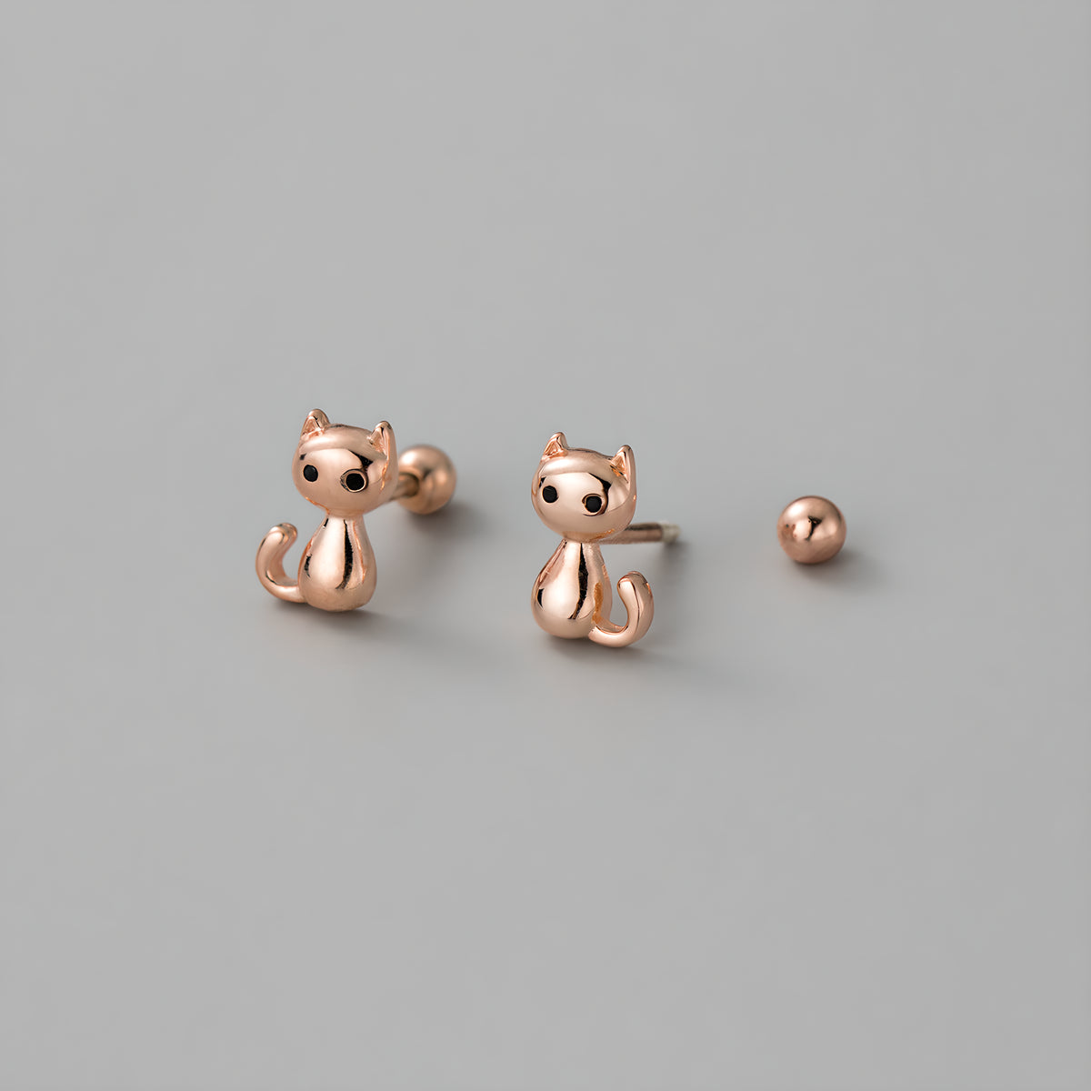 Sweet Cat S925 Sterling Silver Screw Back Studs