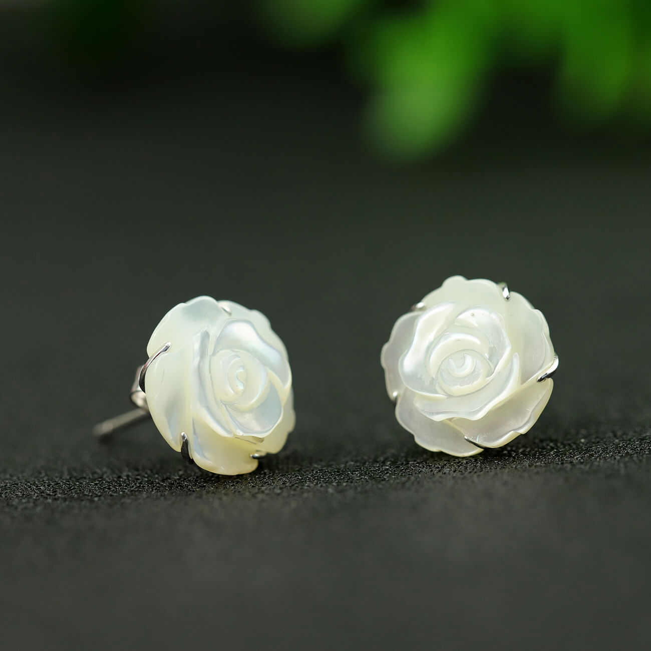 Natural Shell Rose Flower Stud Earrings