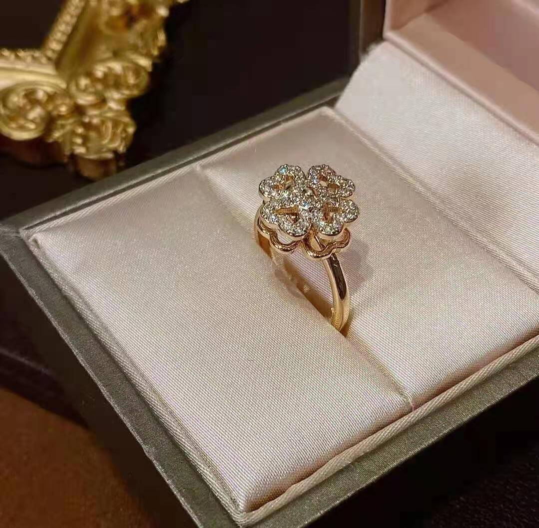 Lovely Heart Clover Rotating Open Ring, Fidget Spinner Ring - LUXYIN