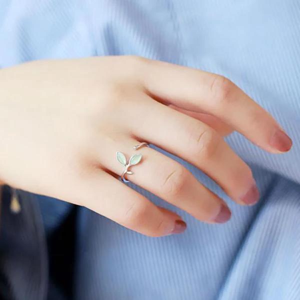 Green Opal Leaves Open Ring