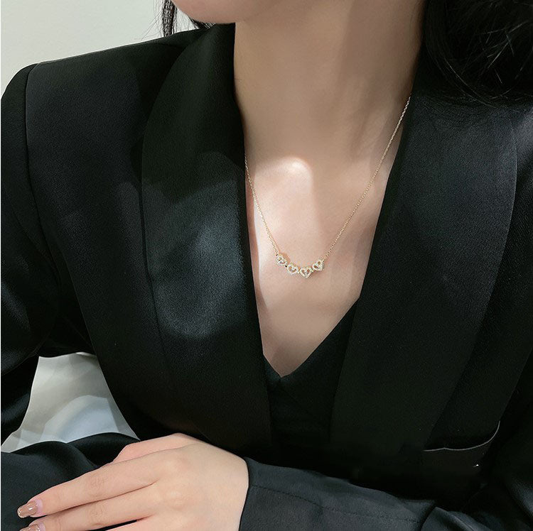 Lovely Heart Foldable Necklace, Anti-Anxiety Clover Pendant