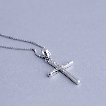 Luxyin Sterling Silver Cross Pendant Necklace