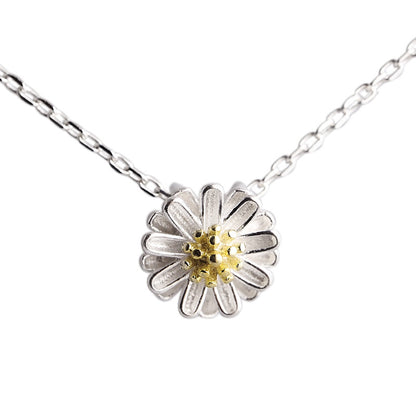 Luxyin Daisy Delight: 925 Silver Floral Necklace