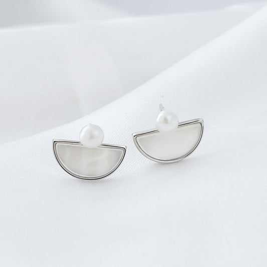 Luxyin S925 Silver Crescent Mother-of-Pearl Stud Earrings