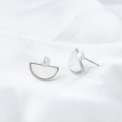 Luxyin S925 Silver Crescent Mother-of-Pearl Stud Earrings