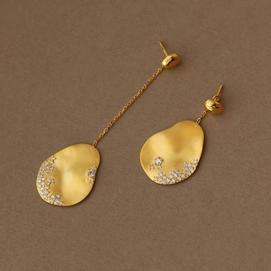 Luxyin Dancing Light Silver Earrings - Asymmetrical Elegance