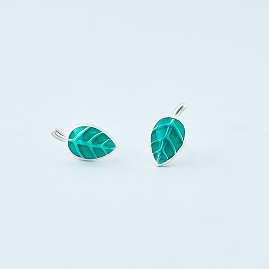 Luxyin 925 Sterling Silver Green Leaf Stud Earrings