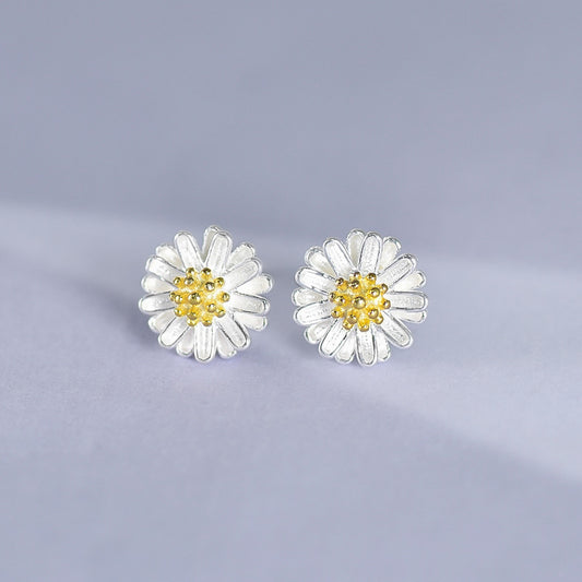 Luxyin Sterling Silver Daisy Stud Earrings 🌼