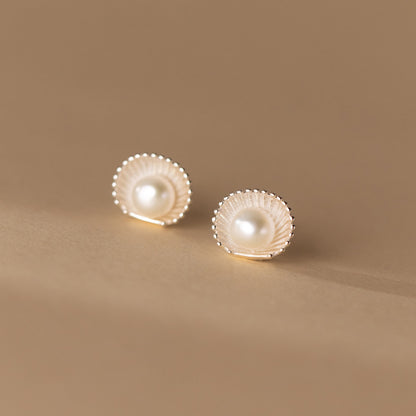S925 Sterling Silver Pearl Shell Stud Earrings Vintage Design