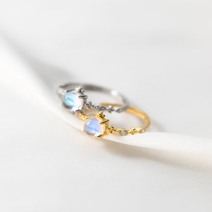 Luxyin S925 Silver Moonstone Dream Ring