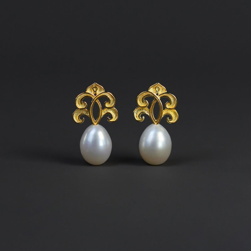 Luxyin French Pearl Sterling Silver Studs