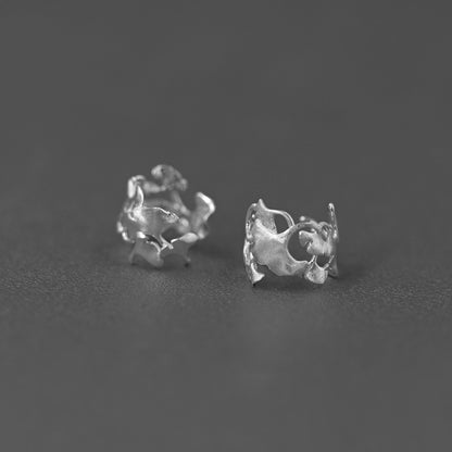 Luxyin Ginko Leaf Ear Cuff - No Piercing Needed ✨
