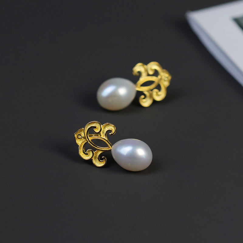 Luxyin French Pearl Sterling Silver Studs