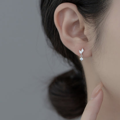 Luxyin S925 Silver Leaf Stud Earrings - Sparkly & Sweet 💎