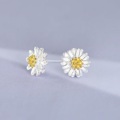 Luxyin Sterling Silver Daisy Stud Earrings 🌼
