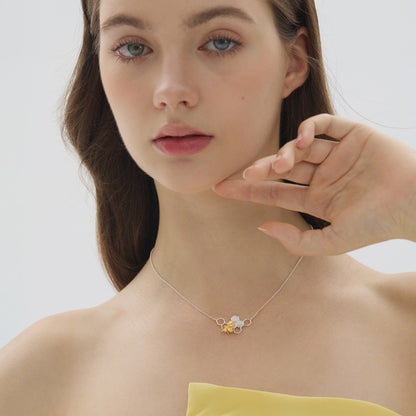 Luxyin Honeycomb Buzz: Sterling Silver Bee Pendant