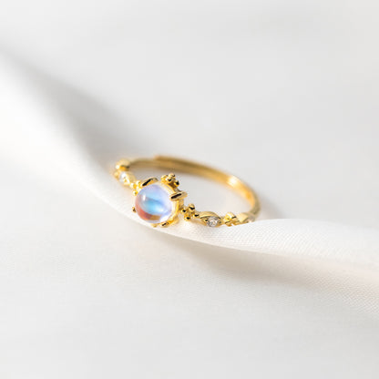 Luxyin S925 Silver Moonstone Dream Ring