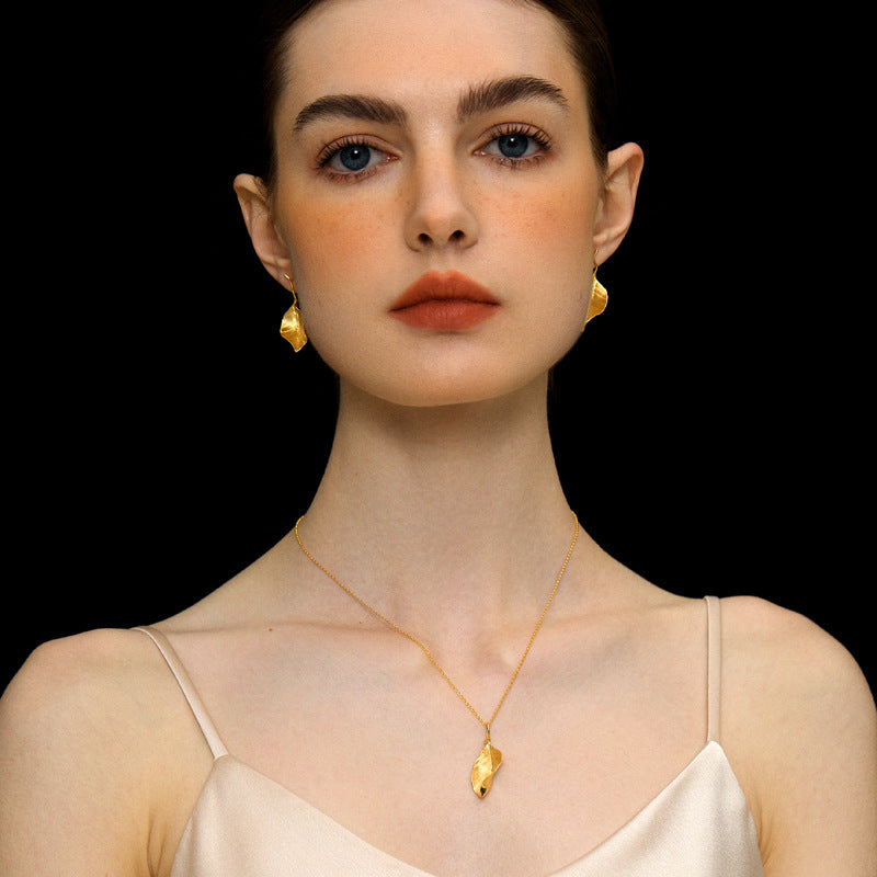 Luxyin Whispering Leaves: 925 Silver Pendant
