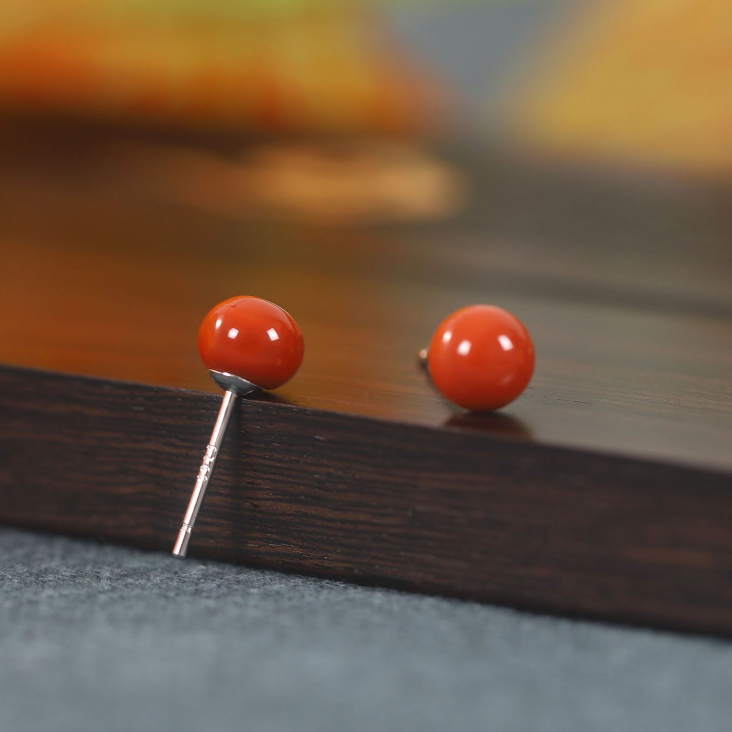 Luxyin Red Agate Sparkle Studs