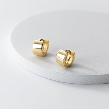 Luxyin Sterling Silver Circle Ear Cuff: Effortless Elegance ✨