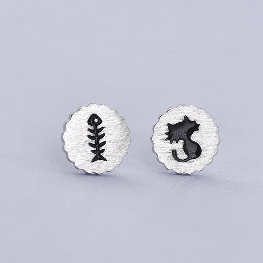 Luxyin Cute Cat & Fishbone S925 Silver Stud Earrings
