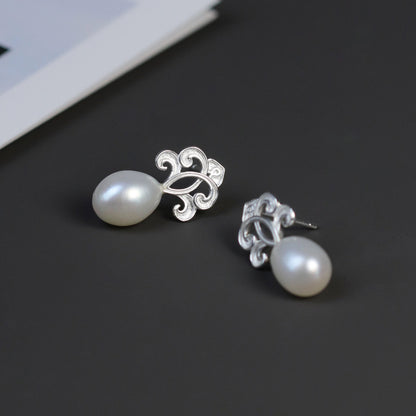Luxyin French Pearl Sterling Silver Studs