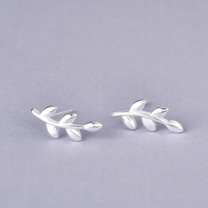 Luxyin 925 Silver Leaf Stud Earrings - Sweet & Simple