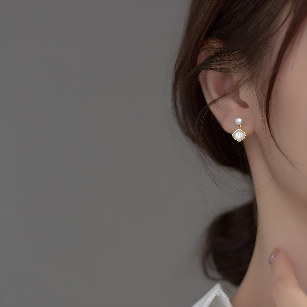 Delicate Geometric Bead Stud Earrings S925 Sterling Silver