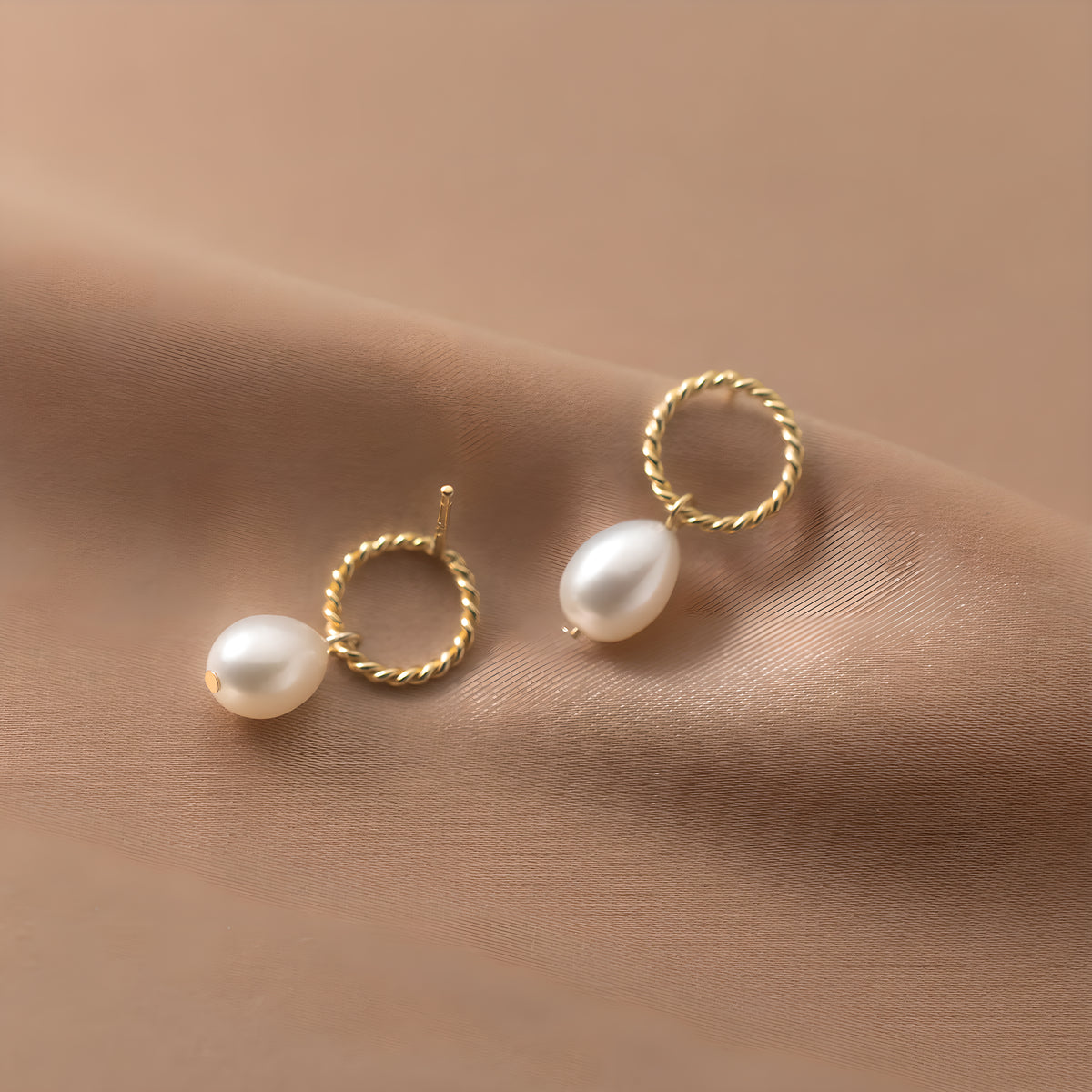 Geometric Pearl Teardrop Stud Earrings in S925 Sterling Silver