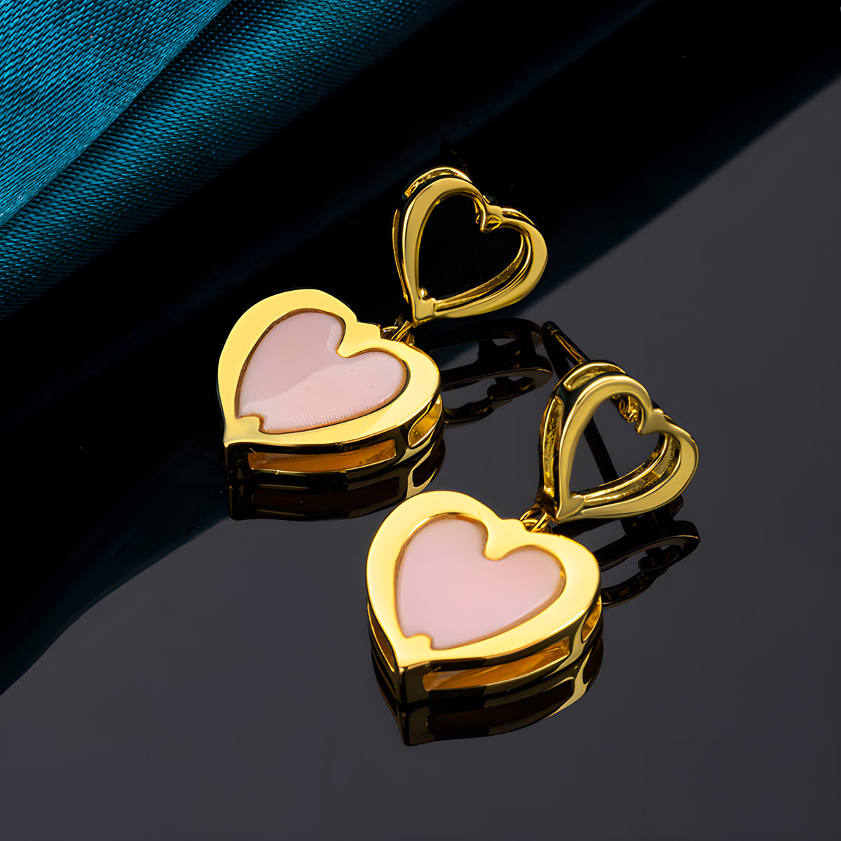 Heart Shell Pearl Stud Earrings