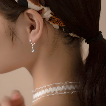 Minimalist Teardrop Huggie Hoop Earrings in S925 Sterling Silver