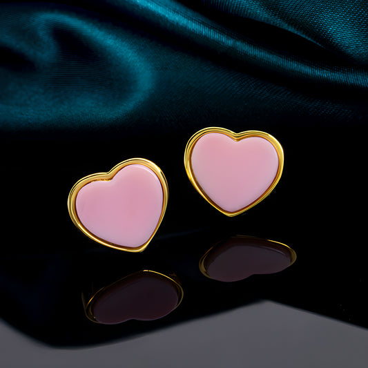 Natural Queen Conch Heart Stud Earrings